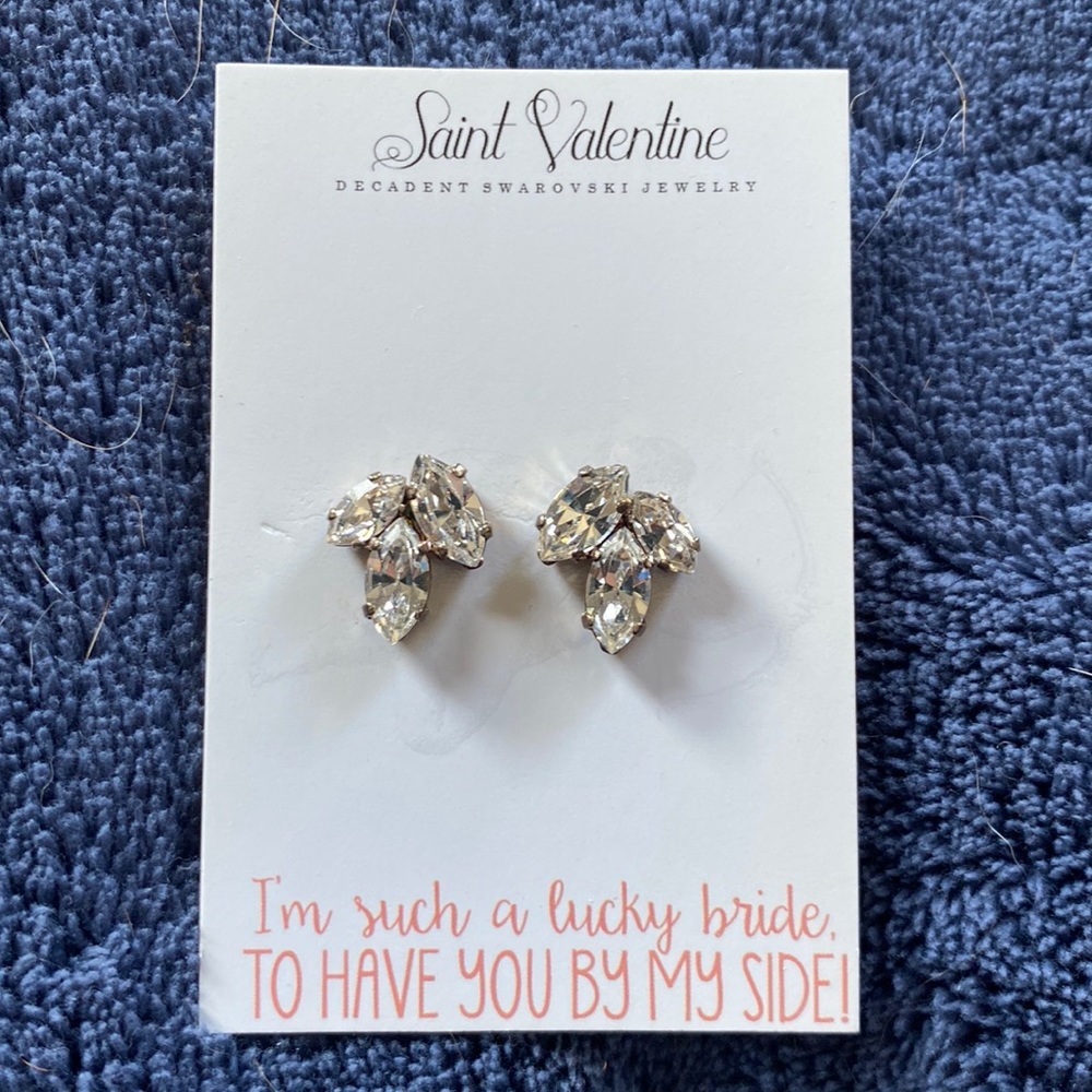 Bridesmaid Swarovski earrings 3 stone elegant